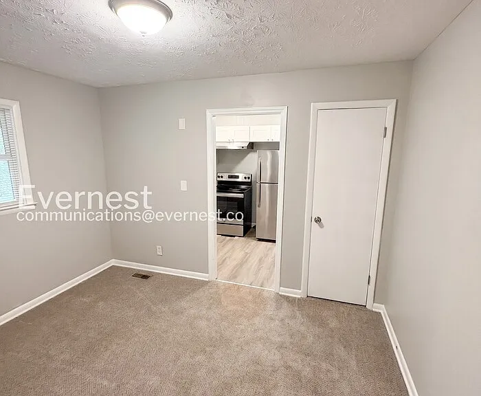 515 Landers St — Photo 6
