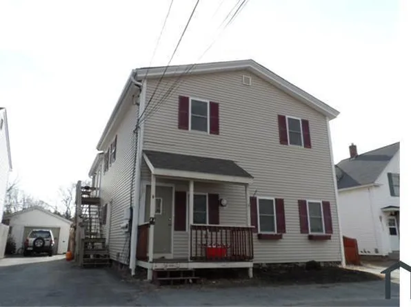 31 Leighton St #D, Pepperell, MA 01463