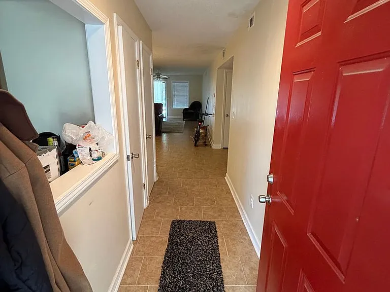 210 Appleby Dr #125 — Photo 2