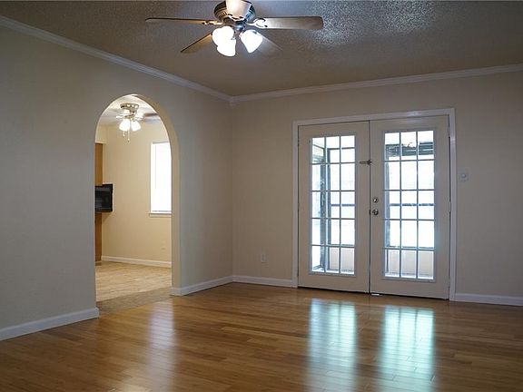 2nd image of 3305 Cornell Dr
