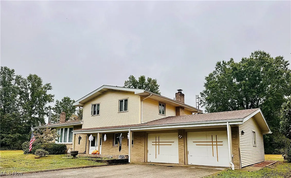 357 Warren Ave photo 1