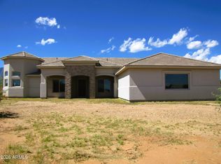 5788 Padilla Dr, Hereford, AZ 85615