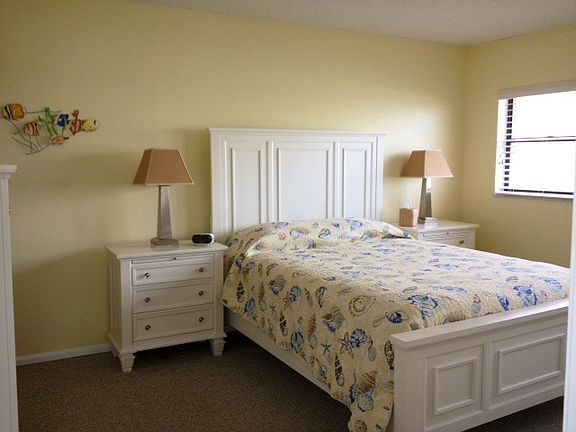 2nd image of 7430 S Ocean Dr APT 322B