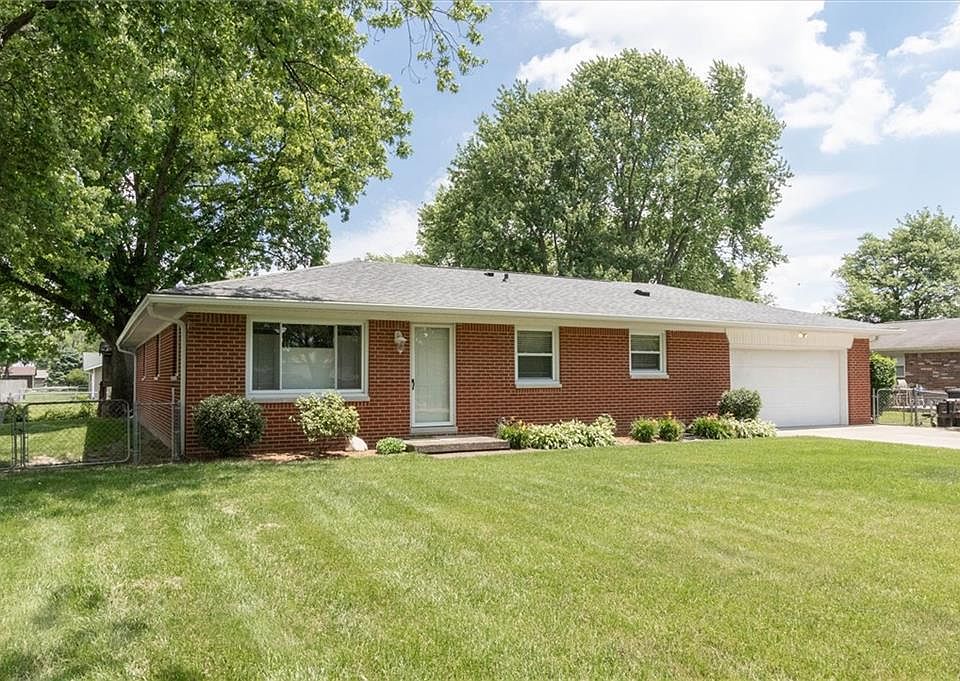 1st image of 2113 Danbury Dr