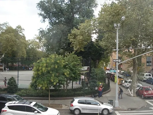 Rented by Citi Habitats | media 8