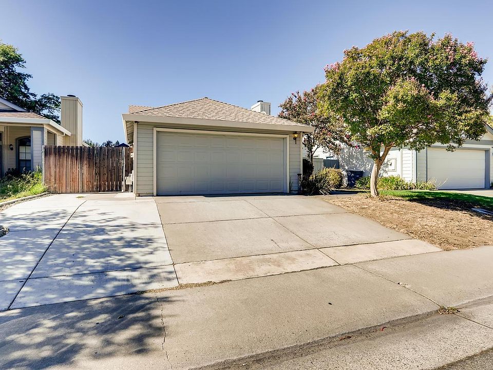 1st image of 6667 Laguna Park Dr