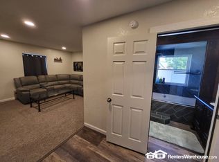 2835 E 8th St UNIT 2, Kansas City, MO 64124