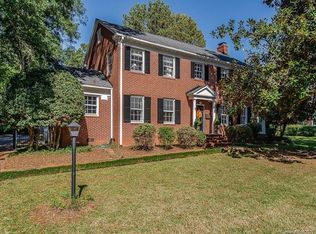 1910 S Wendover Rd, Charlotte, NC 28211