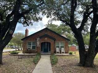 1801 Echols St, Bryan, TX 77801