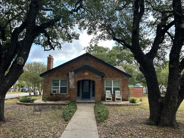 1801 Echols St, Bryan, TX 77801
