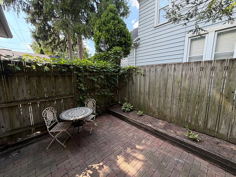 789 Ebner St — Photo 21