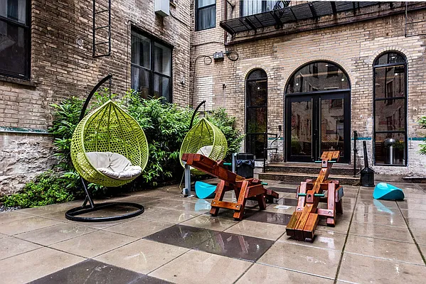 Rented by Nooklyn NYC LLC | media 42