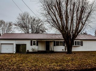 201 Midway Dr, New Haven, WV 25253