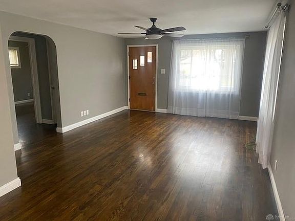 5th image of 2709 Oakley Ave