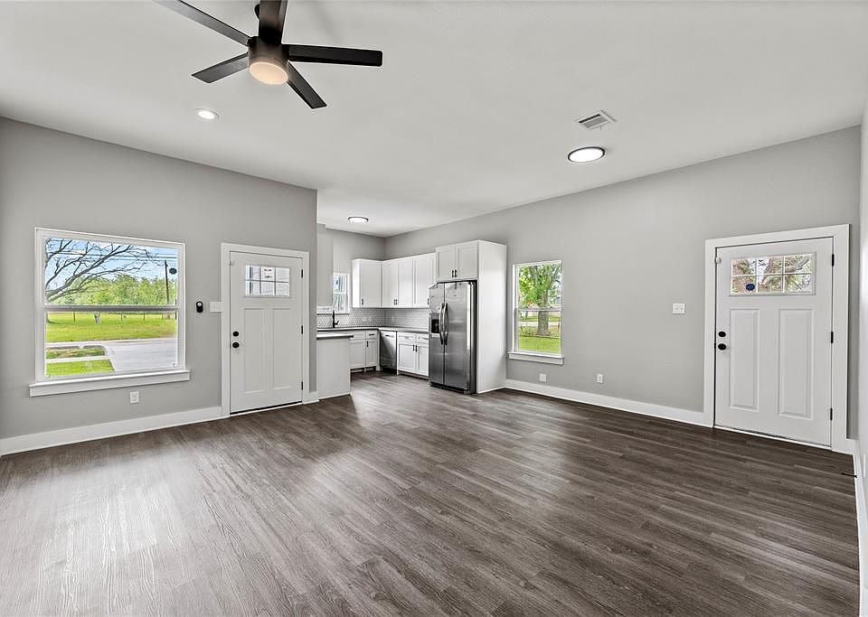 1st image of 8005 Sexton Ave Unit B