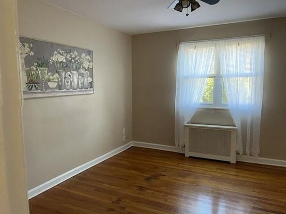 5th image of 79 Beechwood Pl #1