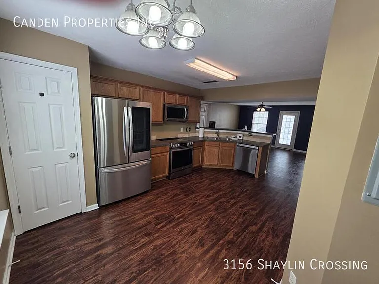 3156 Shaylin Xing — Photo 3