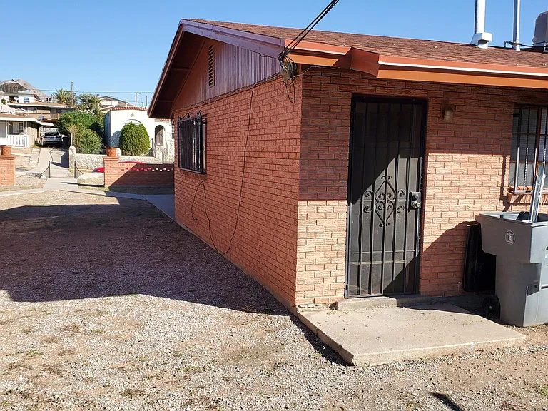 2636 Copper Ave — Photo 12