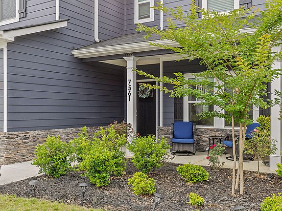 3rd image of 7561 Highborne Ln