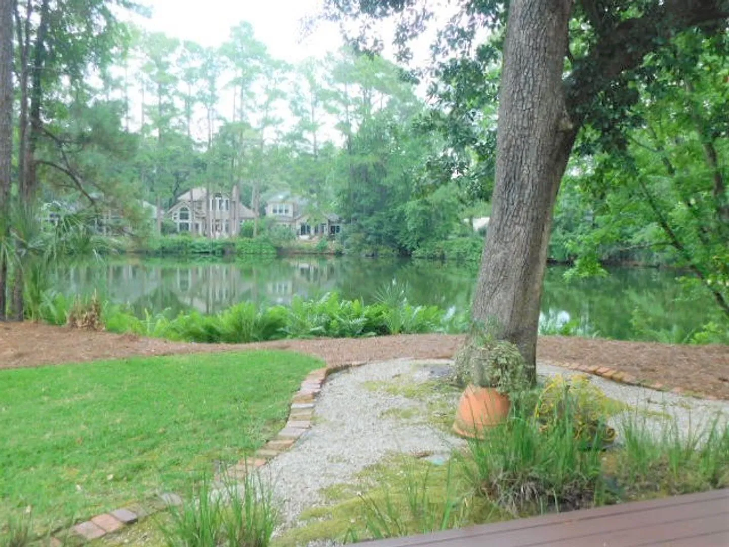 Adorable home in Moss Creek — Photo 4