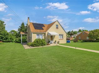 5206 Glenwall Dr, Aliquippa, PA 15001
