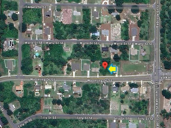 5th image of 1665 Wyoming Dr SE