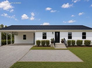 1716 E Boy Scout Rd, Hixson, TN 37343