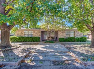 712 Windcrest Dr, Keller, TX 76248