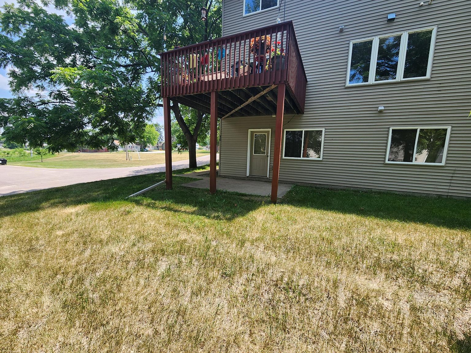 98 Leray Ave 98, Eagle Lake, MN 56024 Zillow