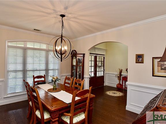 5th image of 30 Eddenfield Lane
