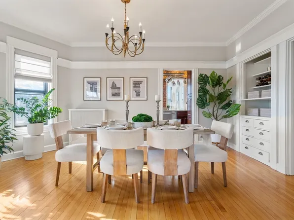 10 Park Vale Ave APT 8, Boston, MA 02134