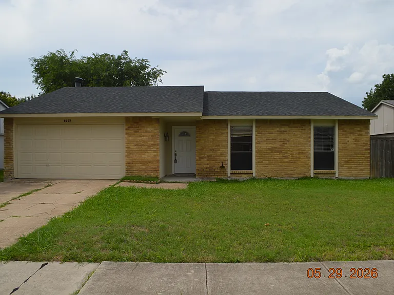 5225 Worley Dr — Photo 11