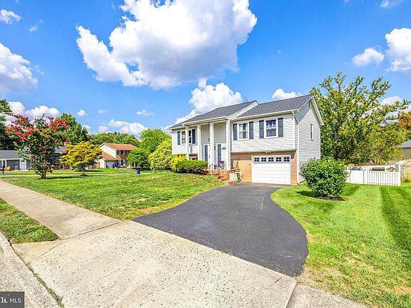 3rd image of 1308 Lopp Ct