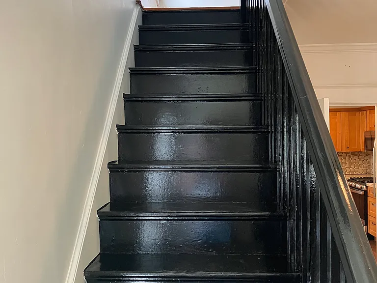 133 Pearl St — Photo 9
