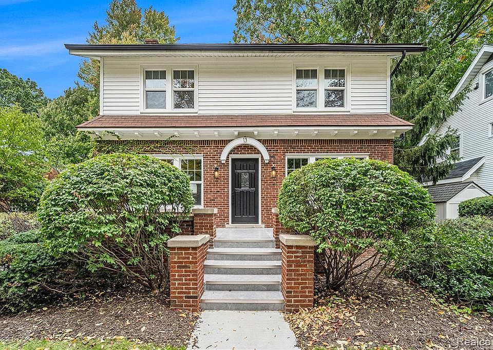 13 Maywood Ave, Pleasant Ridge, MI 48069 MLS 20240001060 Zillow