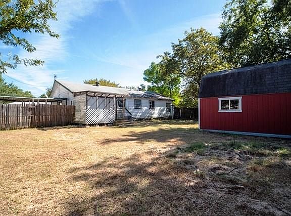 2nd image of 1417 Tempest Dr