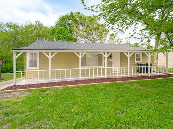 4833 Farley Ave, Kansas City, MO 64129