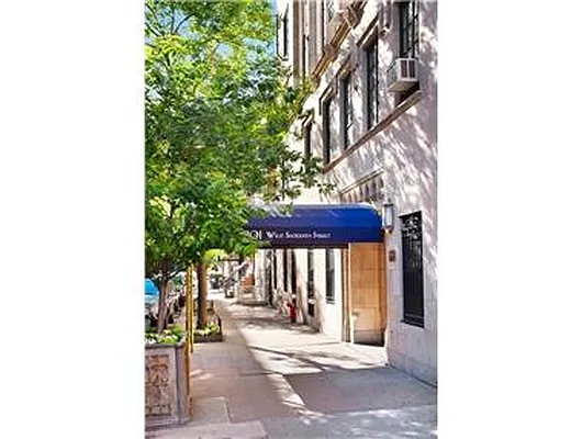 Sold by Douglas Elliman | media 26