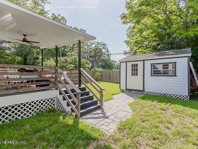 2784 Lydia St — Photo 31
