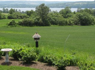 2631 Rickard Rd, Skaneateles, NY 13152