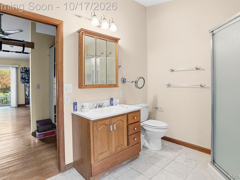 520 Jonathon Dr, photo 17
