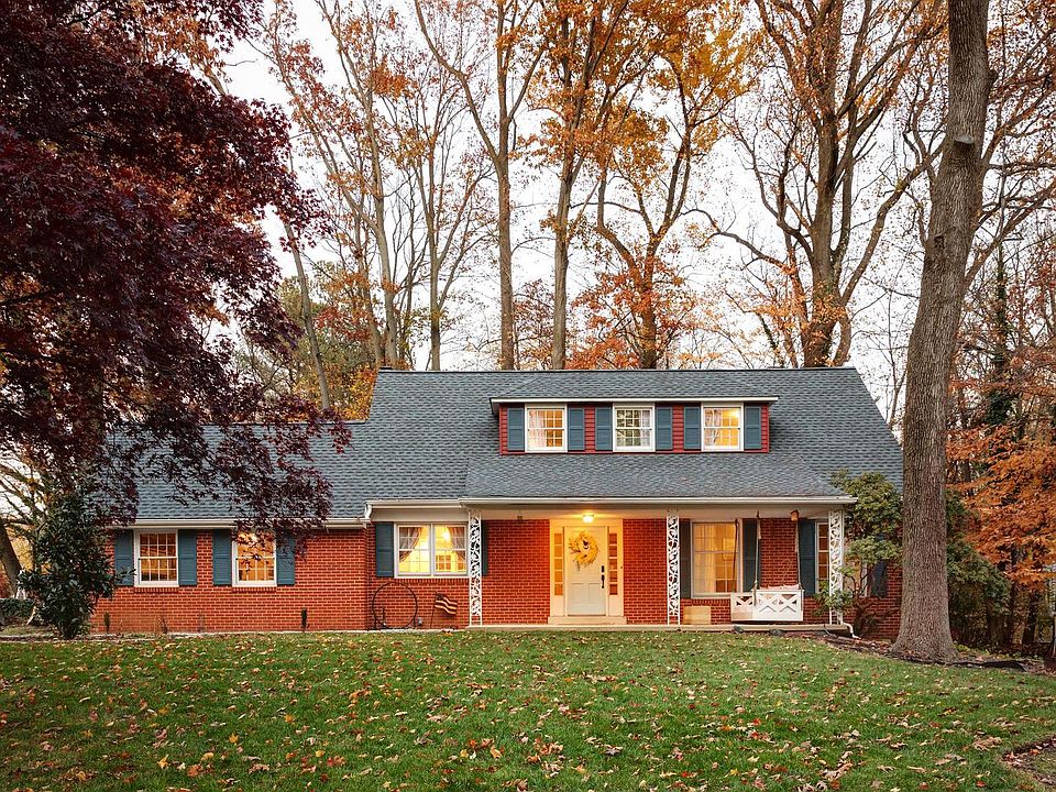 1st image of 37 Paxon Dr