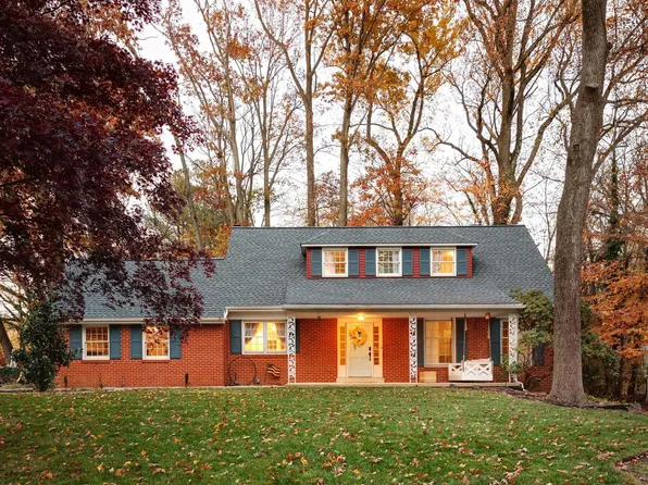 37 Paxon Dr, Wilmington, DE 19803