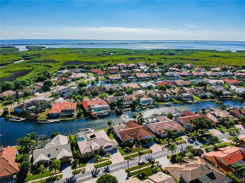 1st image of 9816 Bay Island Dr