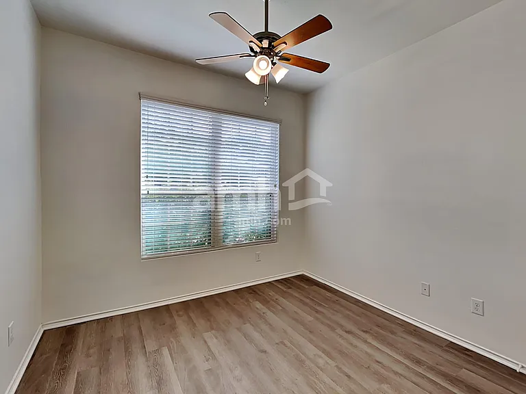 10016 Sterling Place Dr — Photo 19