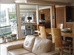 5th image of 109 Amistad St