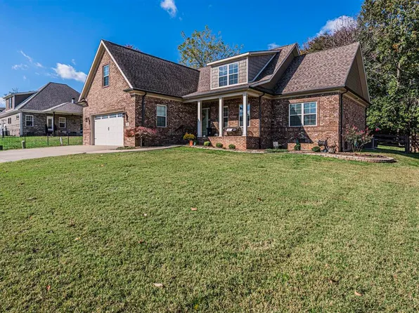 212 Chelsa Ct, Bowling Green, KY 42101