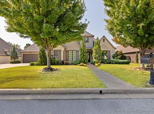 1116 W 108th Pl S, Jenks, OK 74037