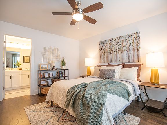 5th image of 300 Stewarts Ferry Pike APT 3