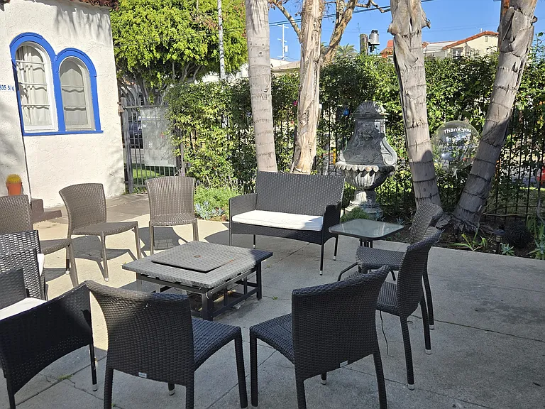 831 1/3 N Formosa Ave #831-1/3 — Photo 3